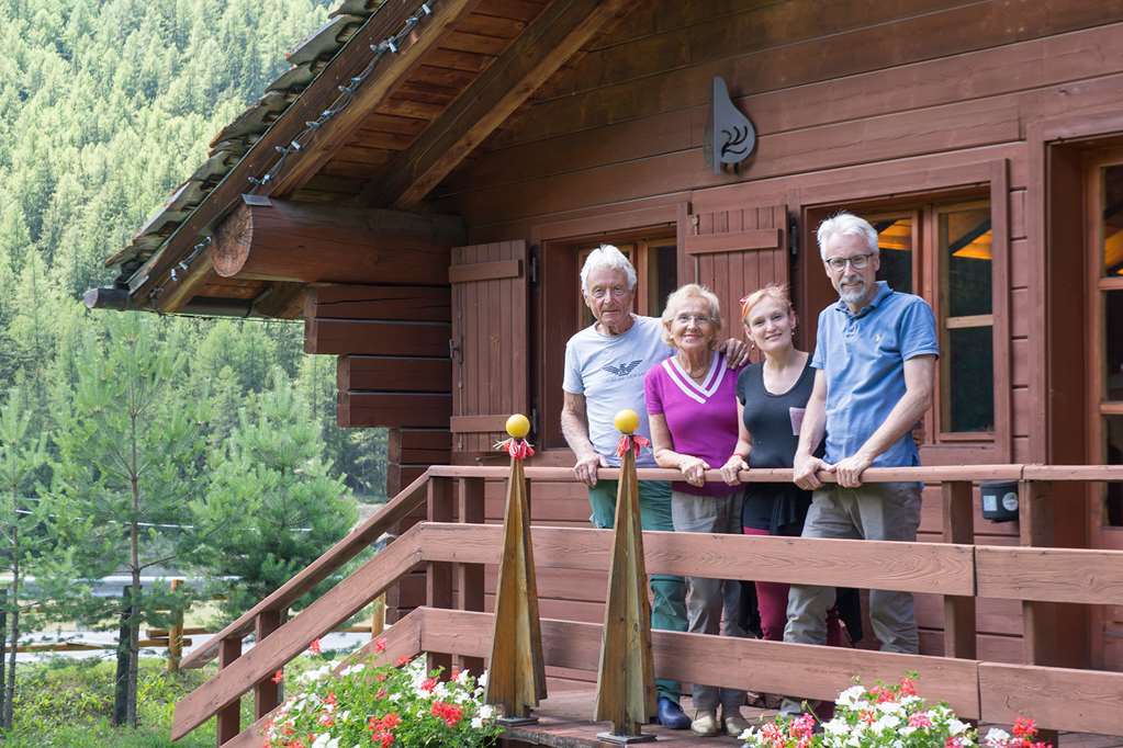Eco Wellness Hotel Notre Maison Cogne Exterior photo